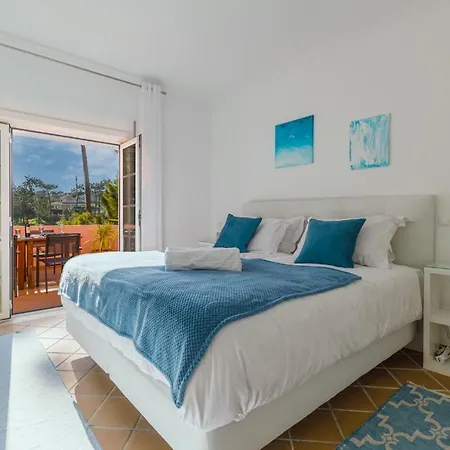 Penthouse Casa Astona 아파트